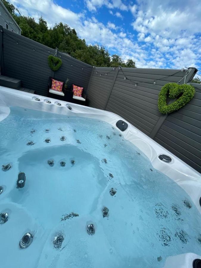 Hotel Hot Tub 9 The Fairways Alnwick Exterior foto
